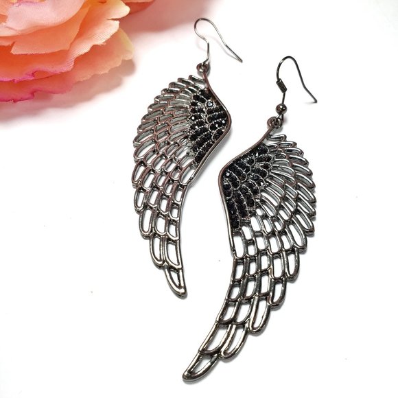 Angel Wing w/Black Beads Hanging Earrings - Picture 1 of 5